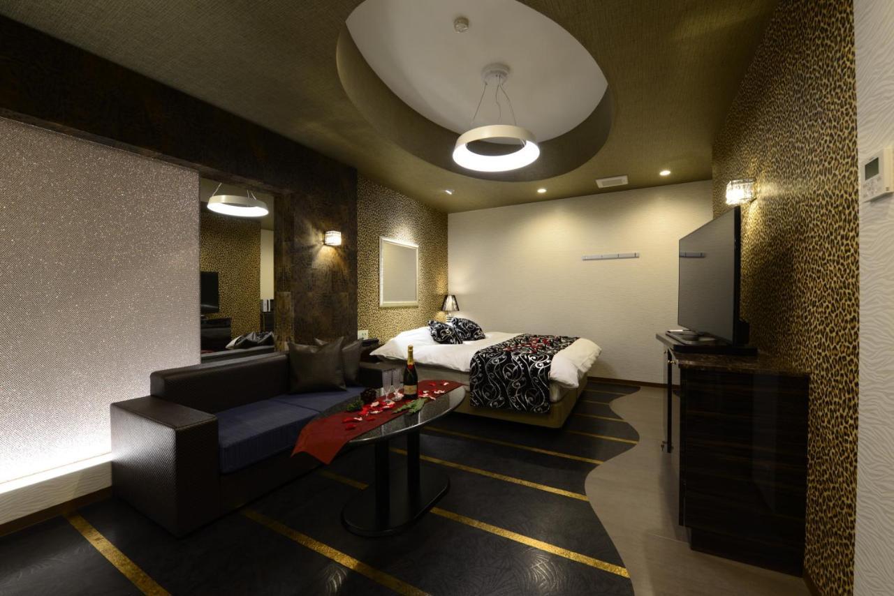 Hotel S-Cube (Adults Only) Bando ภายนอก รูปภาพ