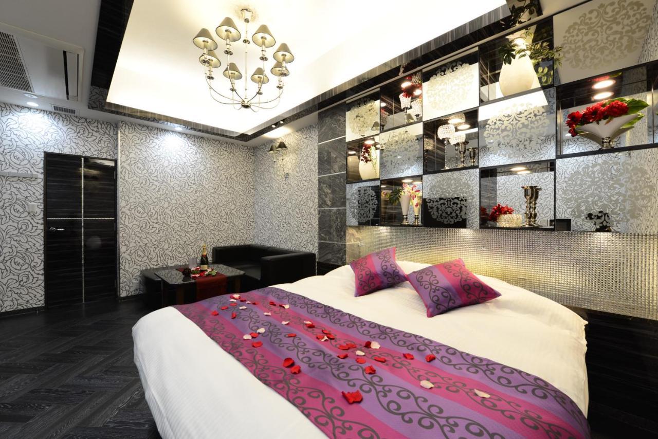 Hotel S-Cube (Adults Only) Bando ภายนอก รูปภาพ